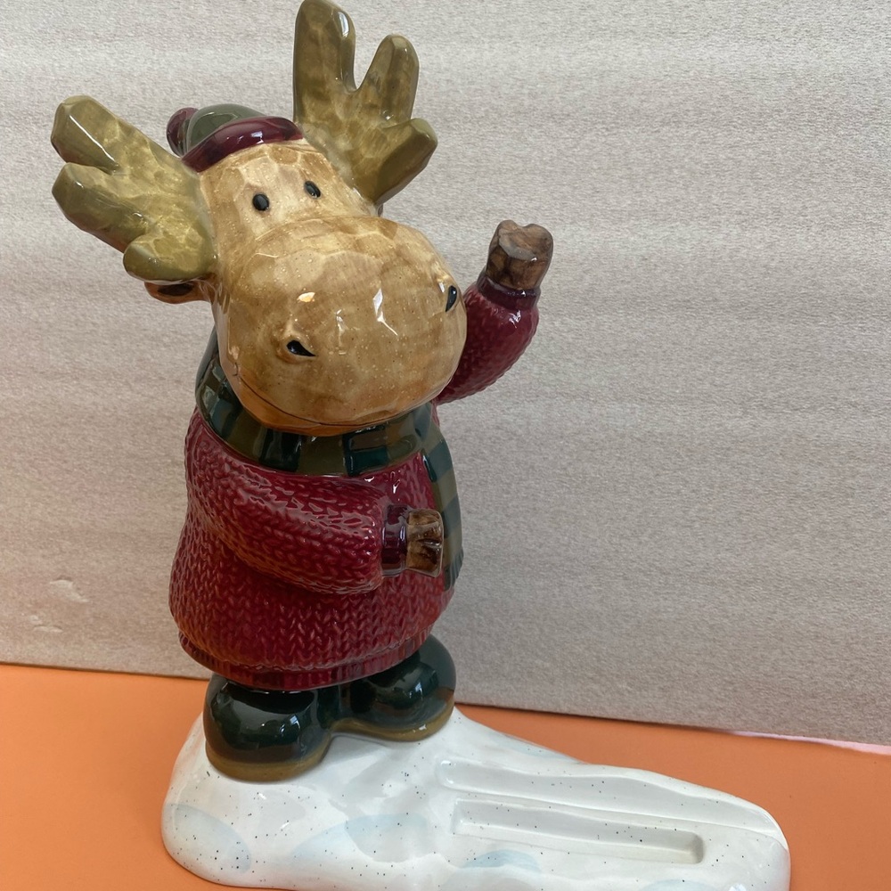 Ceramic Moose Decor - Display